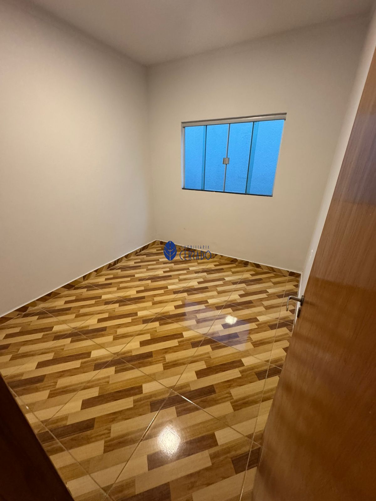 Casa com 3 Dormitórios à venda, 100 m² por R$ 300.000,00 Casa com 3 Dormitórios à venda, 100 m² por R$ 300.000,00