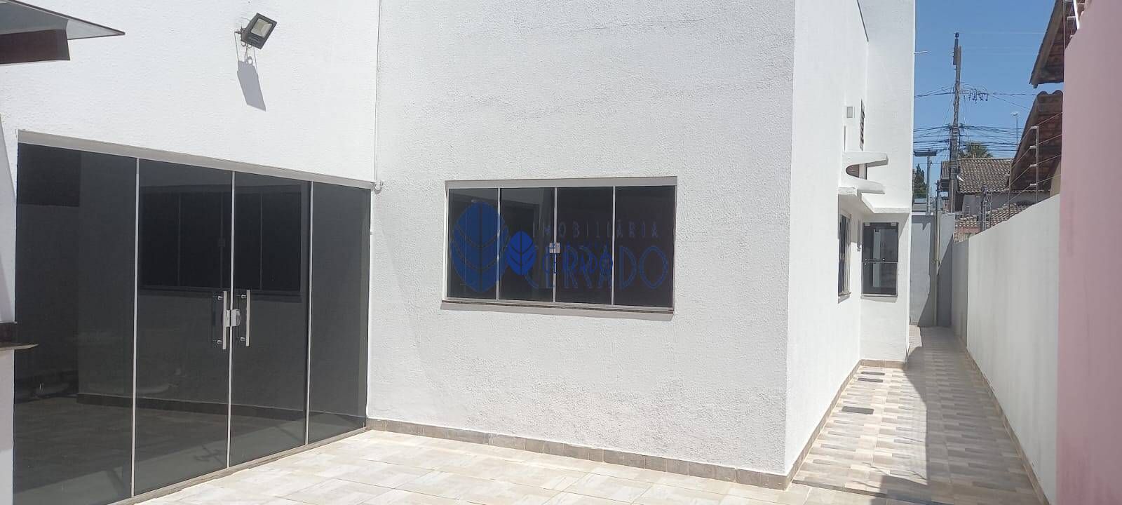 Casa à venda com 4 quartos, 200m² - Foto 19