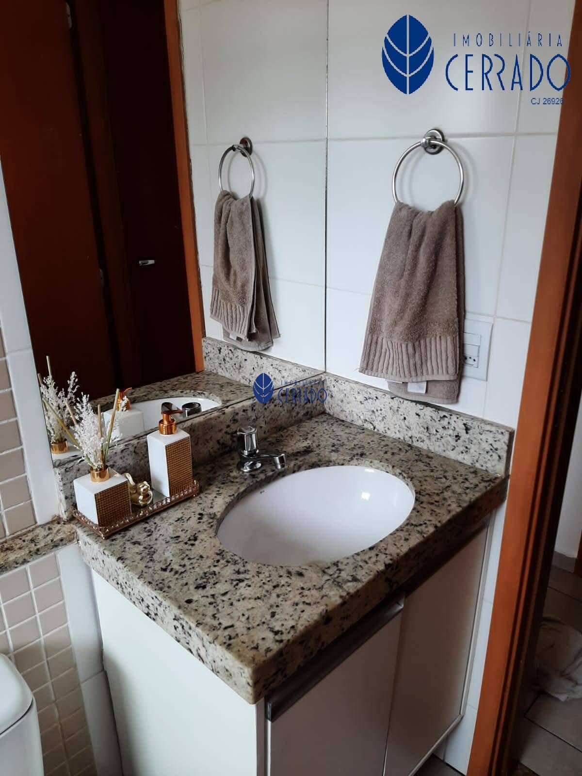 Apartamento à venda com 2 quartos, 60m² - Foto 16