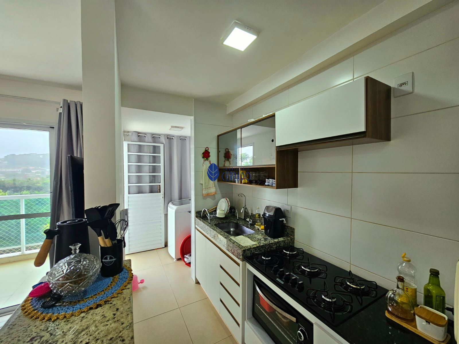 Apartamento com 2 Dormitórios à venda, 55 m² por R$ 255.000,00 Apartamento com 2 Dormitórios à venda, 55 m² por R$ 255.000,00