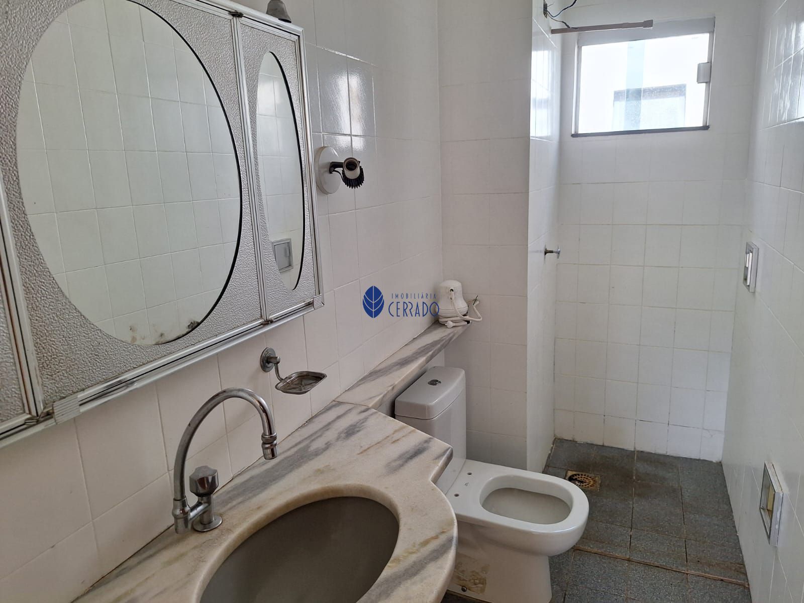 Apartamento à venda com 2 quartos, 60m² - Foto 8