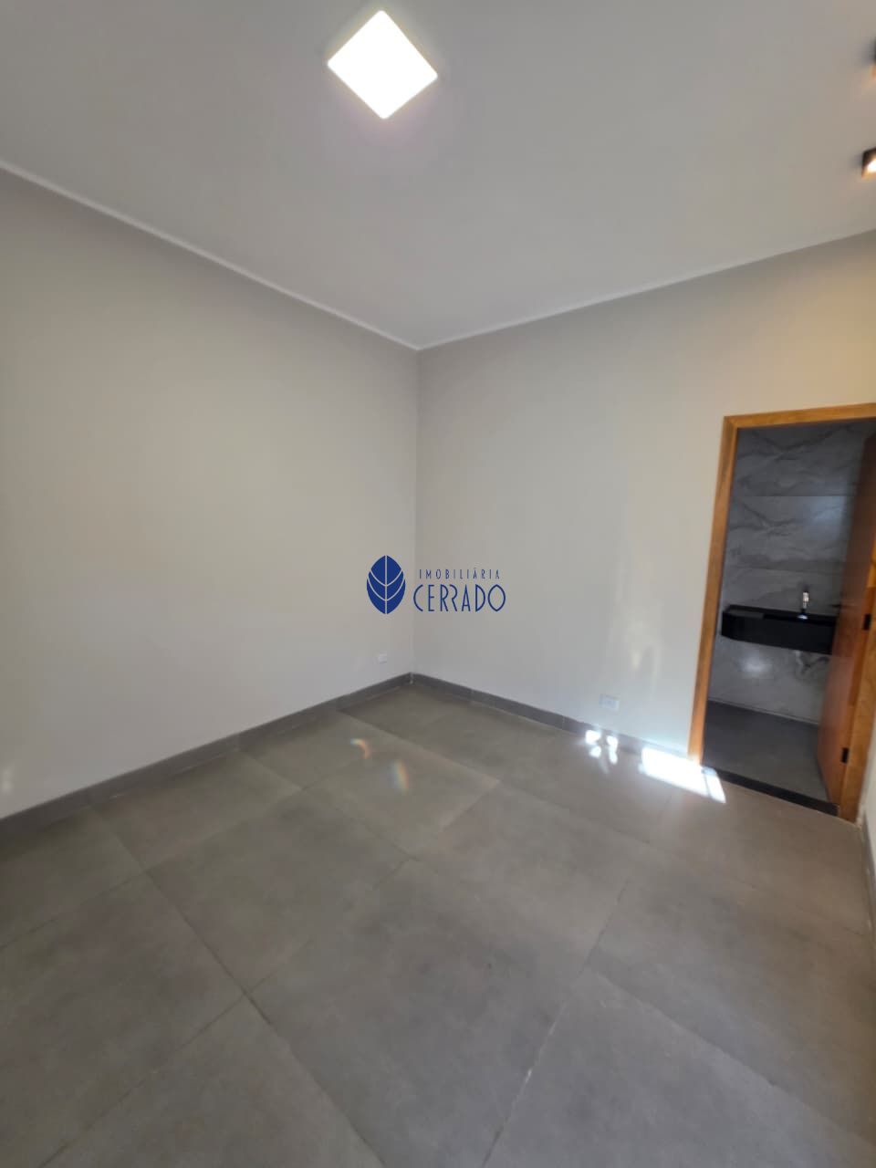 Casa à venda no jardim itália – com churrasqueira anápolis