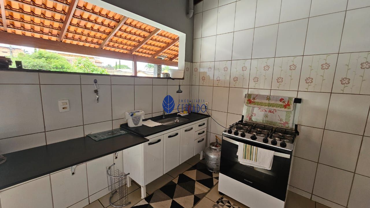 Casa à venda com 5 quartos, 362m² - Foto 24
