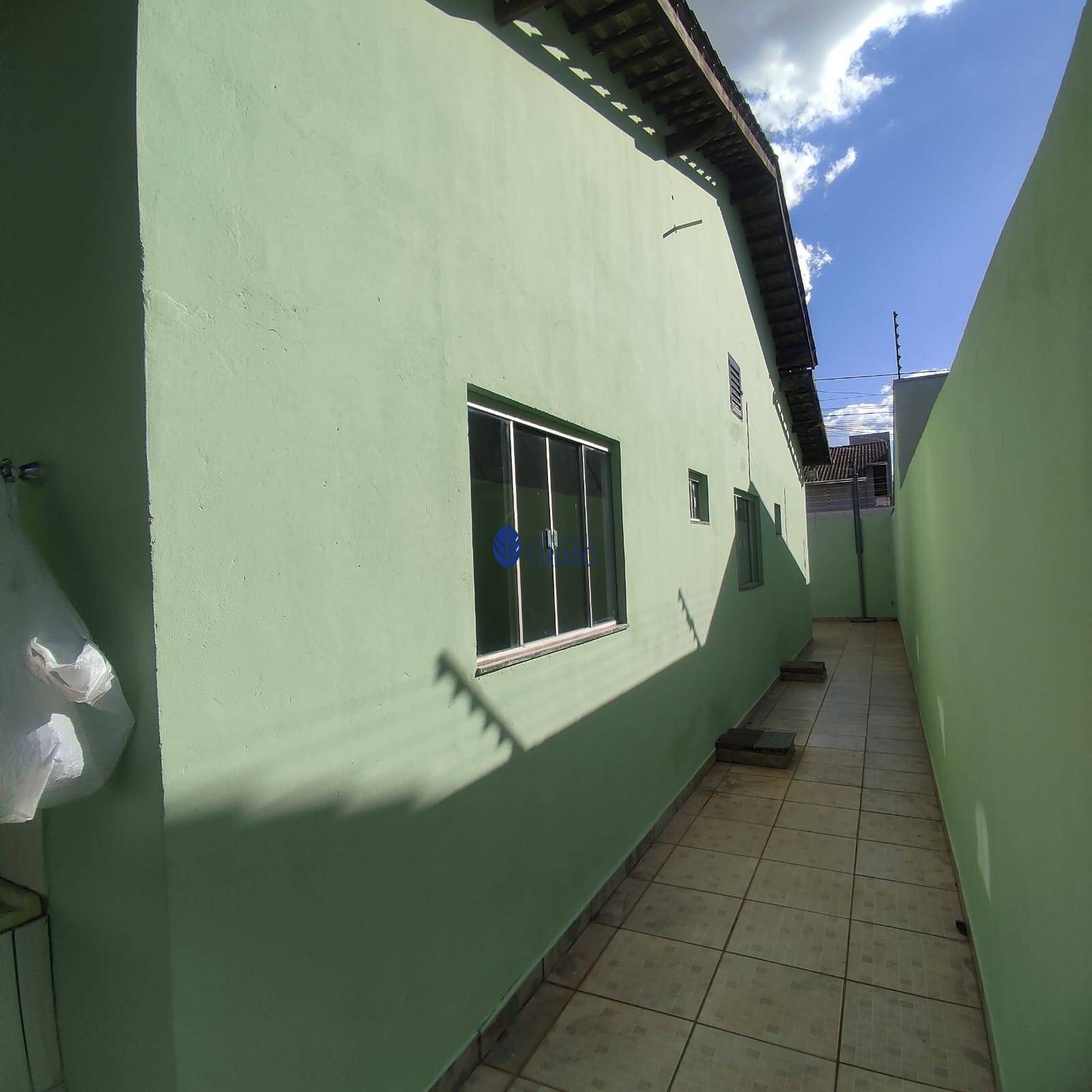 Casa para alugar com 3 quartos, 120m² - Foto 13