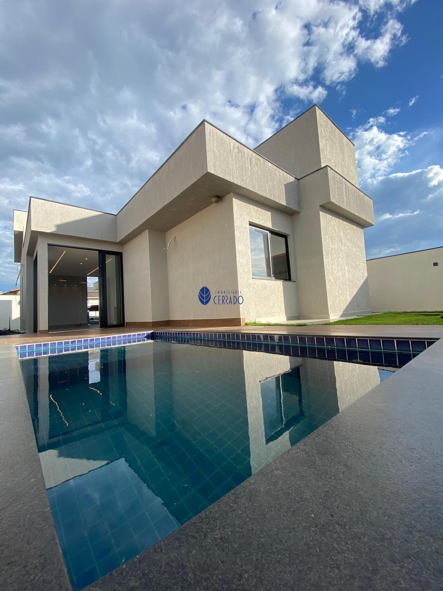 Casa à venda  no Anápolis City - Anápolis, GO. Imóveis