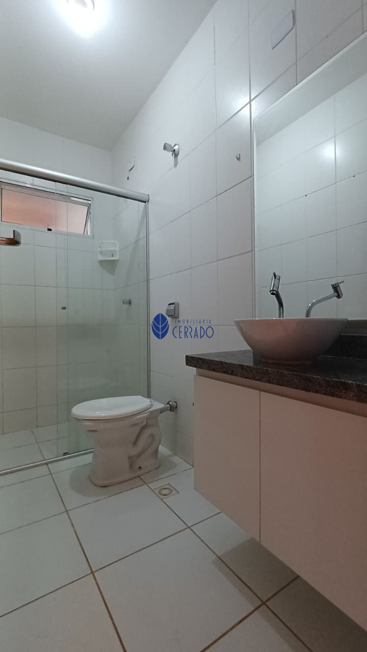 Casa para alugar com 3 quartos, 100m² - Foto 16