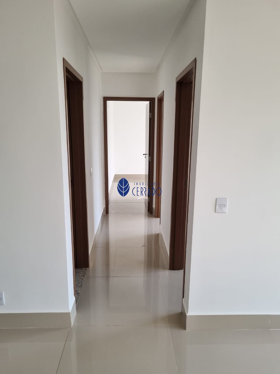 Apartamento à venda com 2 quartos, 72m² - Foto 7