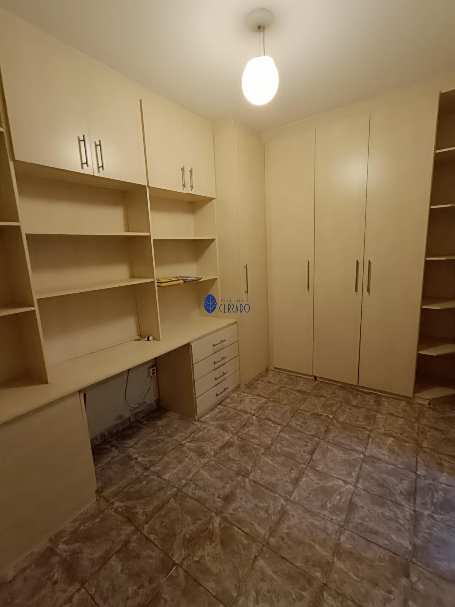 Casa com 3 Dormitórios para alugar, 130 m² por R$ 1.770,00