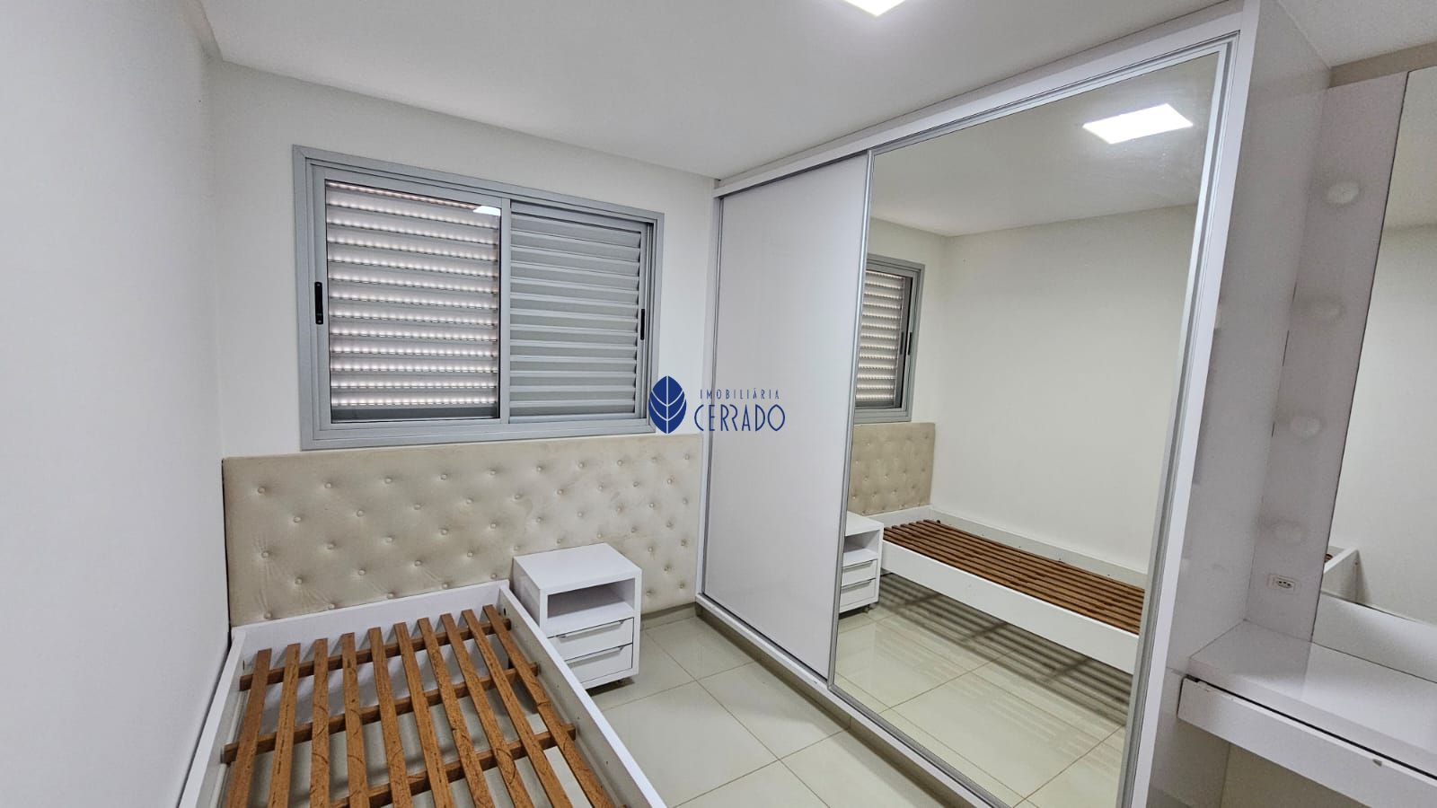 Apartamento para alugar com 3 quartos, 99m² - Foto 13