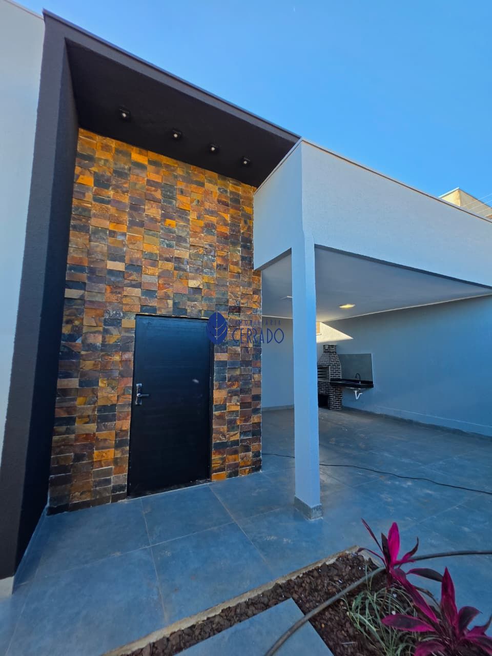 Casa à venda no jardim itália – com churrasqueira anápolis