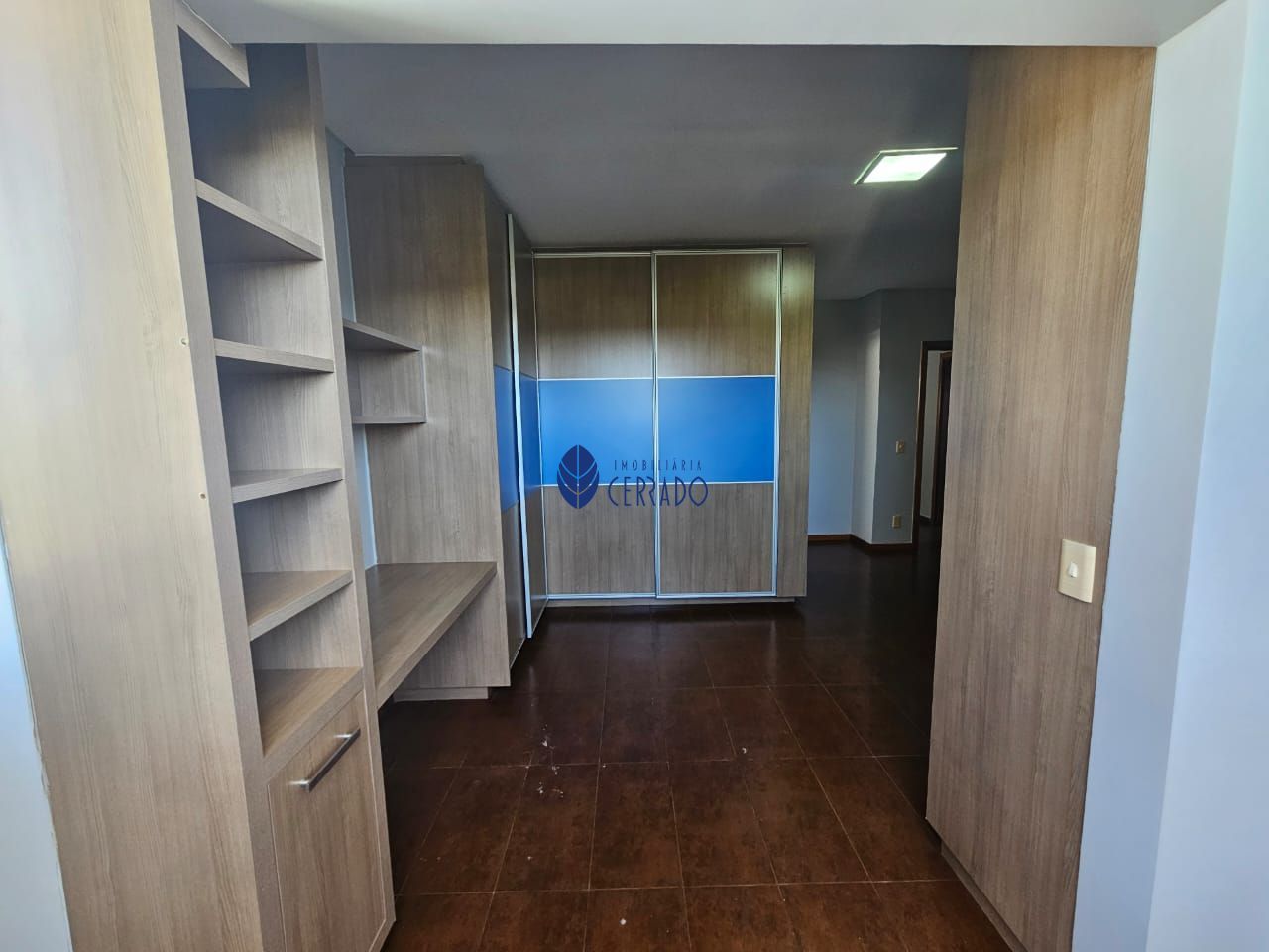 Casa à venda com 7 quartos, 388m² - Foto 37