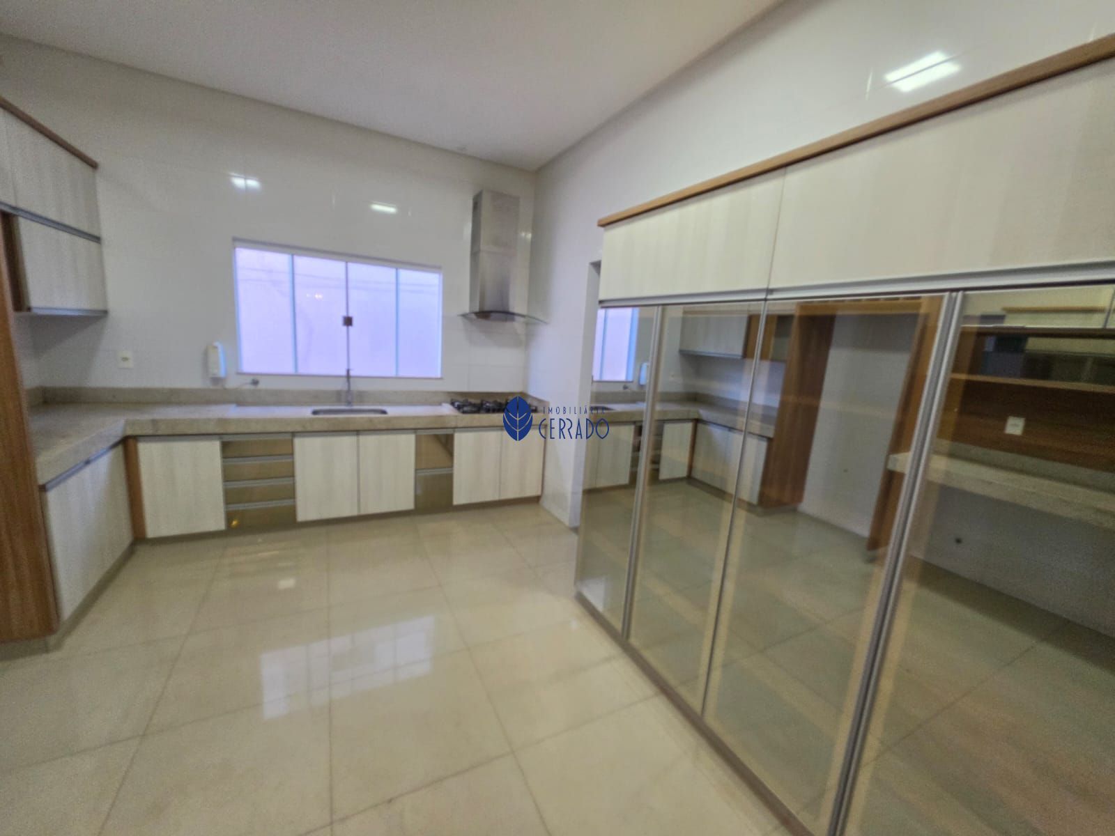 Casa, 4 quartos, 302 m² - Foto 7