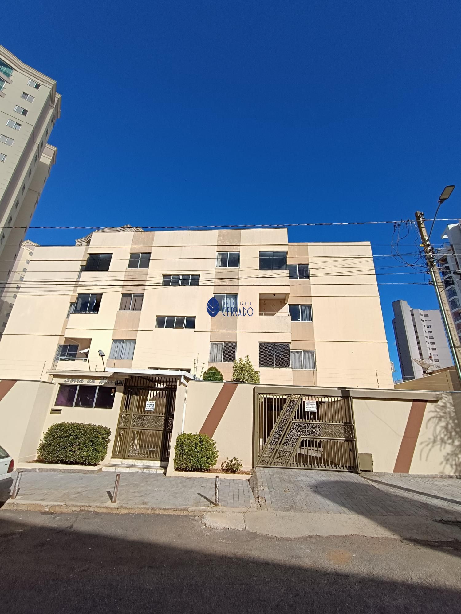Apartamento para alugar  no Jundiaí - Anápolis, GO. Imóveis