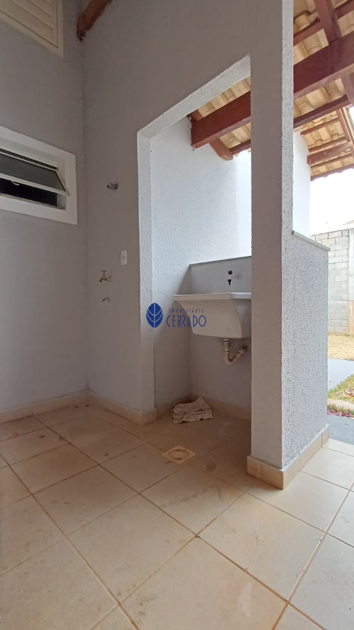 Casa para alugar com 3 quartos, 100m² - Foto 21