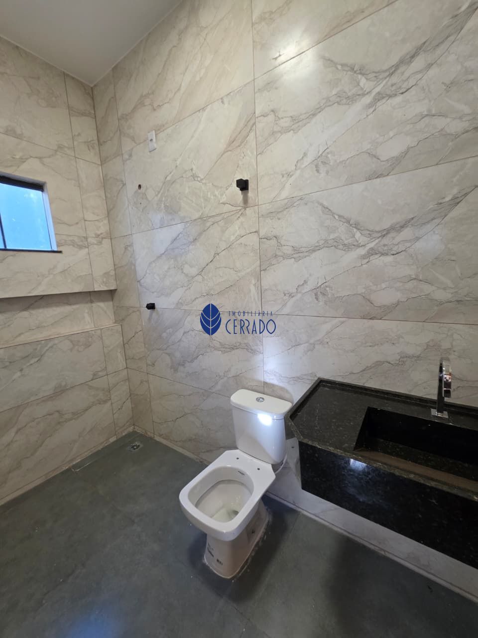 Casa à venda no jardim itália – com churrasqueira anápolis
