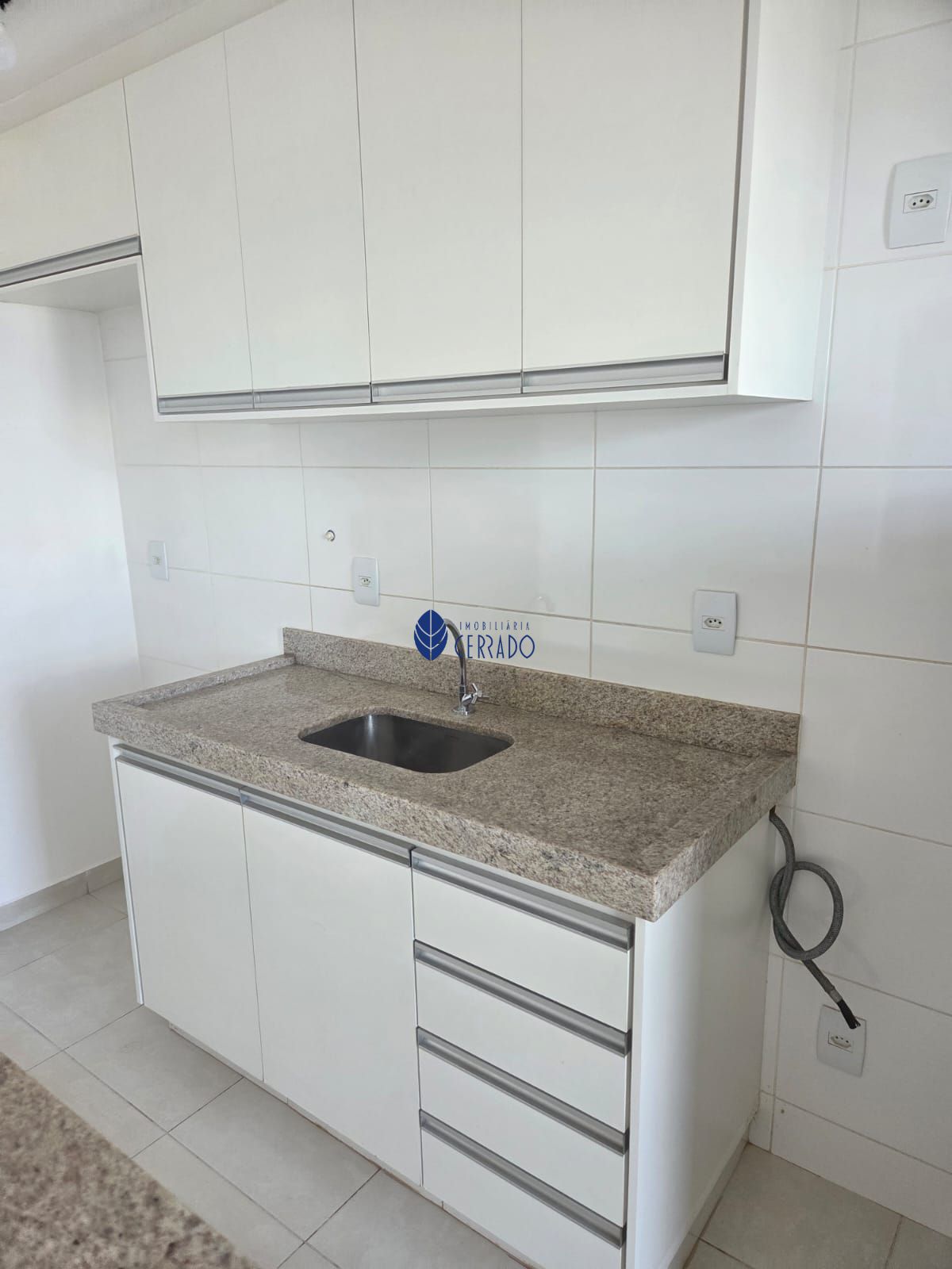 Apartamento com 2 Dormitórios para alugar, 59 m² por R$ 1.650,00 Apartamento com 2 Dormitórios para alugar, 59 m² por R$ 1.650,00