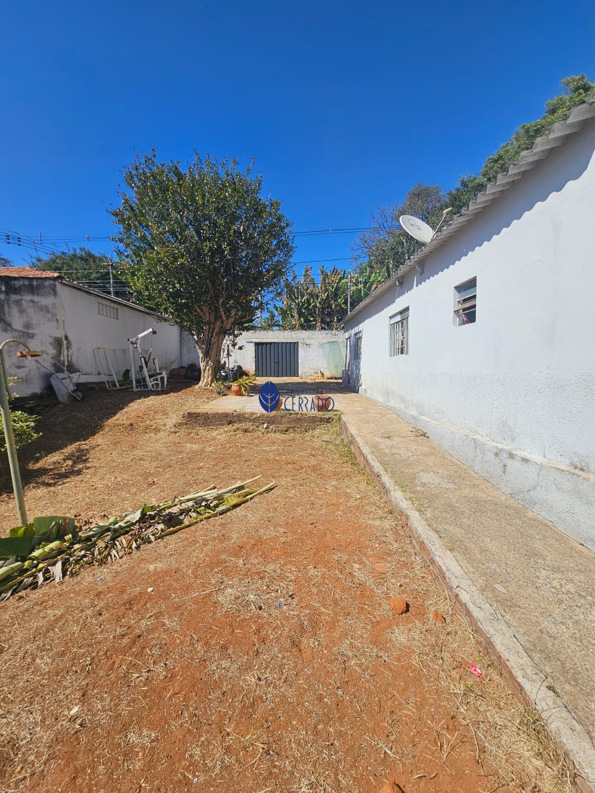 Casa à venda com 3 quartos, 100m² - Foto 12