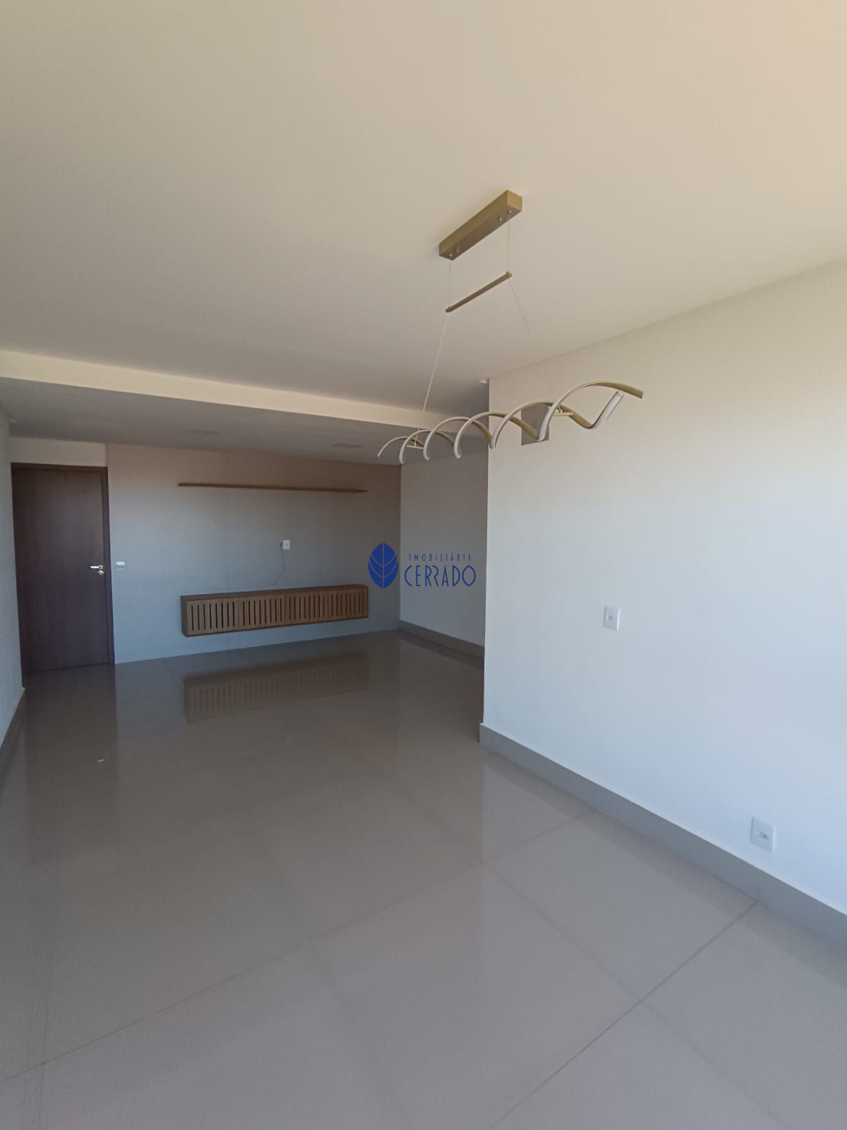 Apartamento para alugar com 3 quartos, 96m² - Foto 11