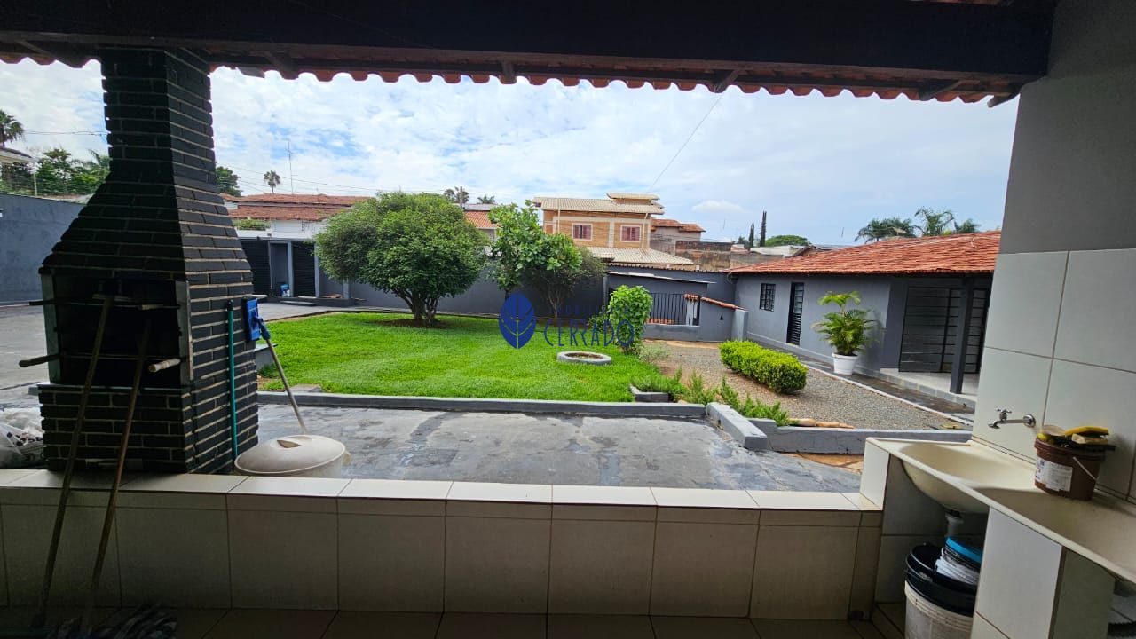 Casa à venda com 5 quartos, 362m² - Foto 21