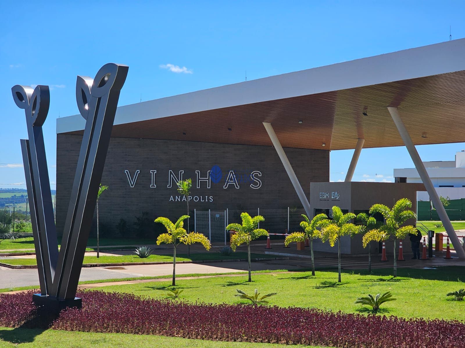 Lote a venda no residencial vinhas em anápolis