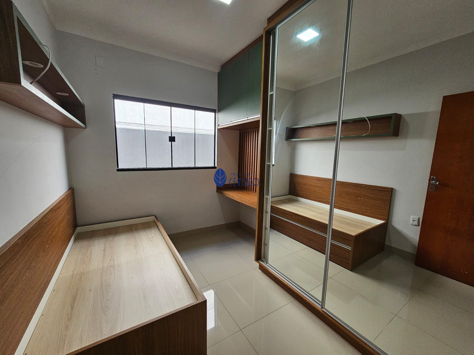 Casa com 3 Dormitórios à venda, 98 m² por R$ 485.000,00