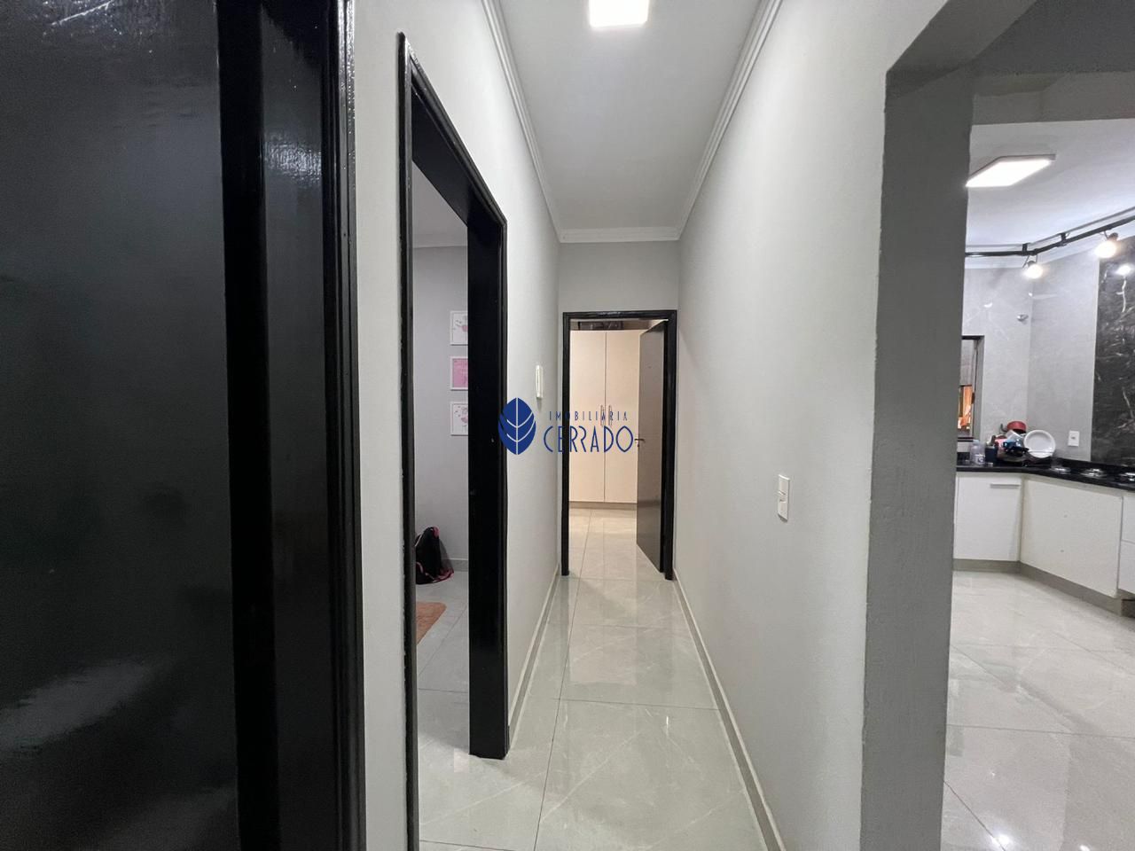 Casa à venda com 3 quartos, 140m² - Foto 10