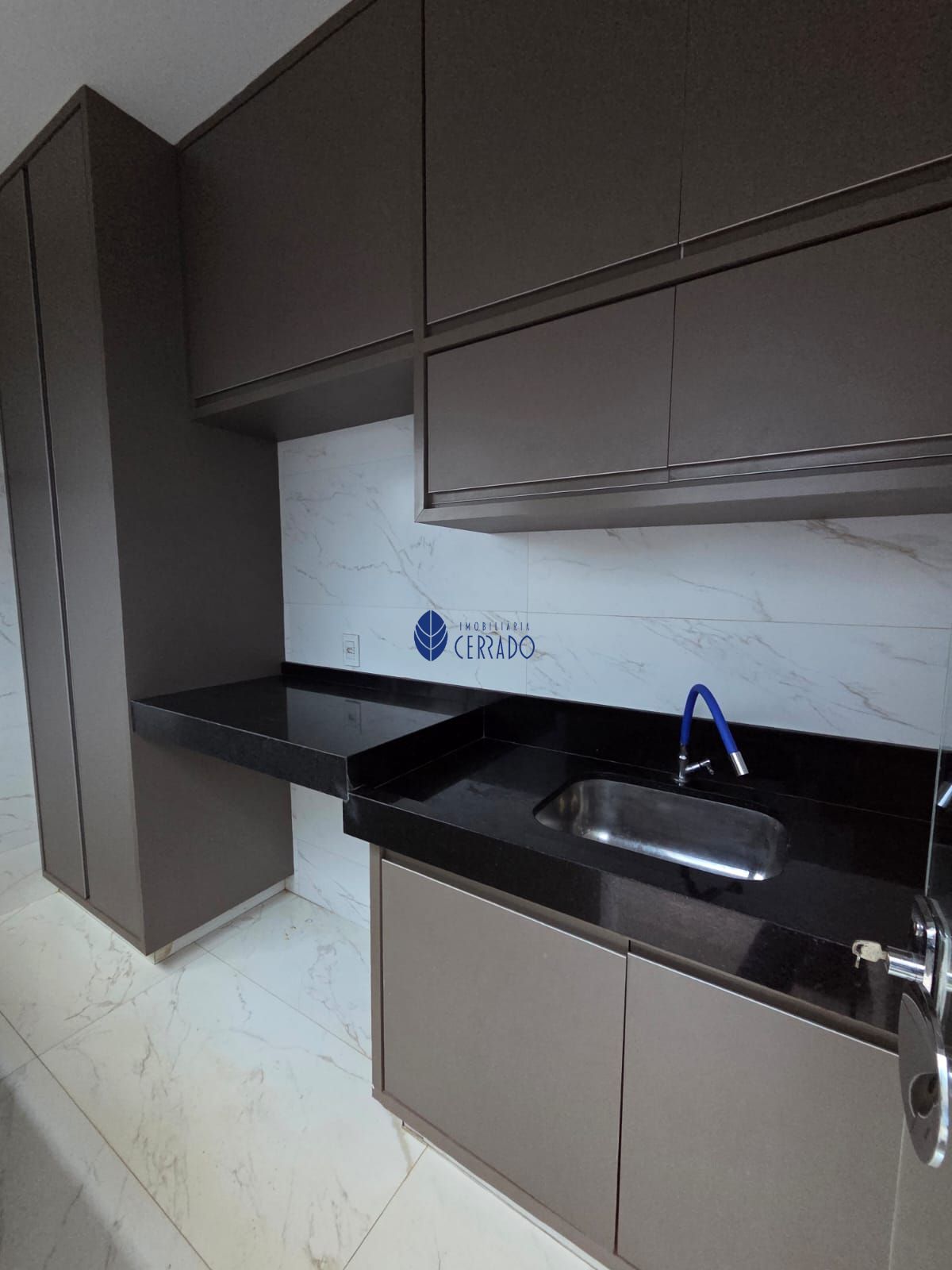 Casa alto padrão para alugar no condomínio grand trianon - a