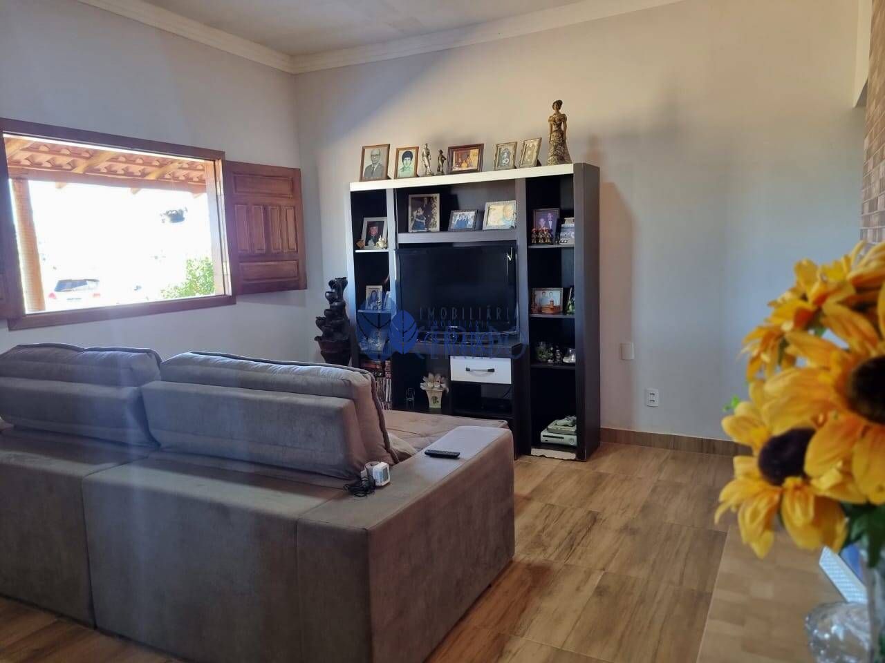 Fazenda/sítio/chácara/haras com 4 Dormitórios à venda, 304 m² por R$ 750.000,00