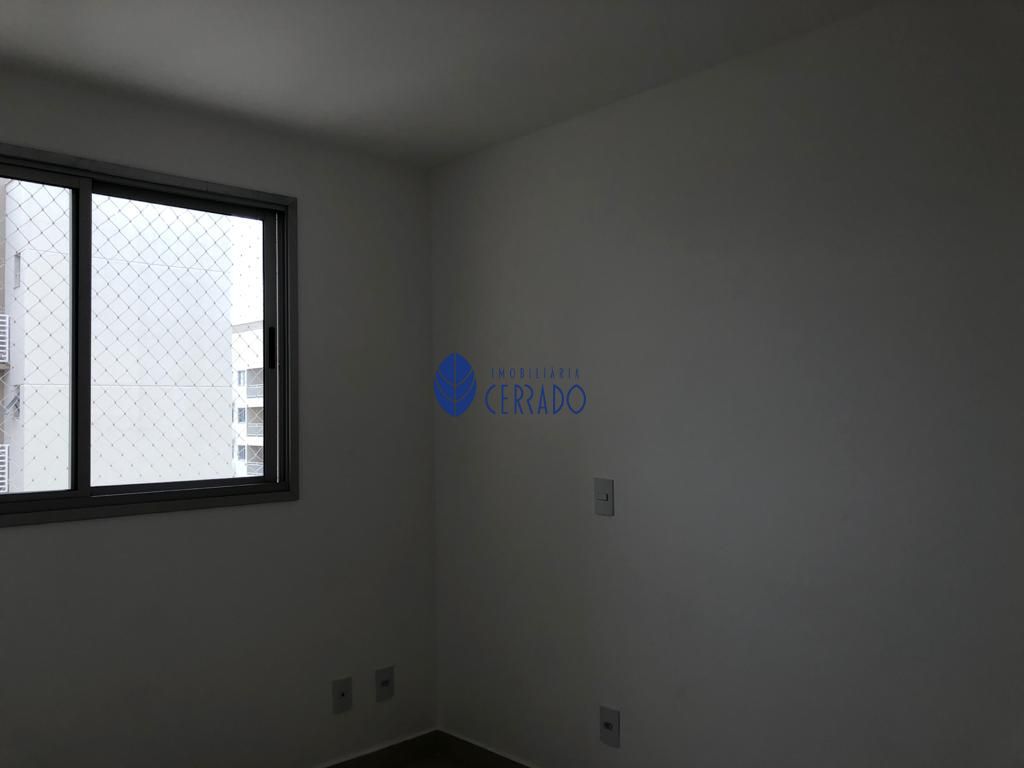 img98818155