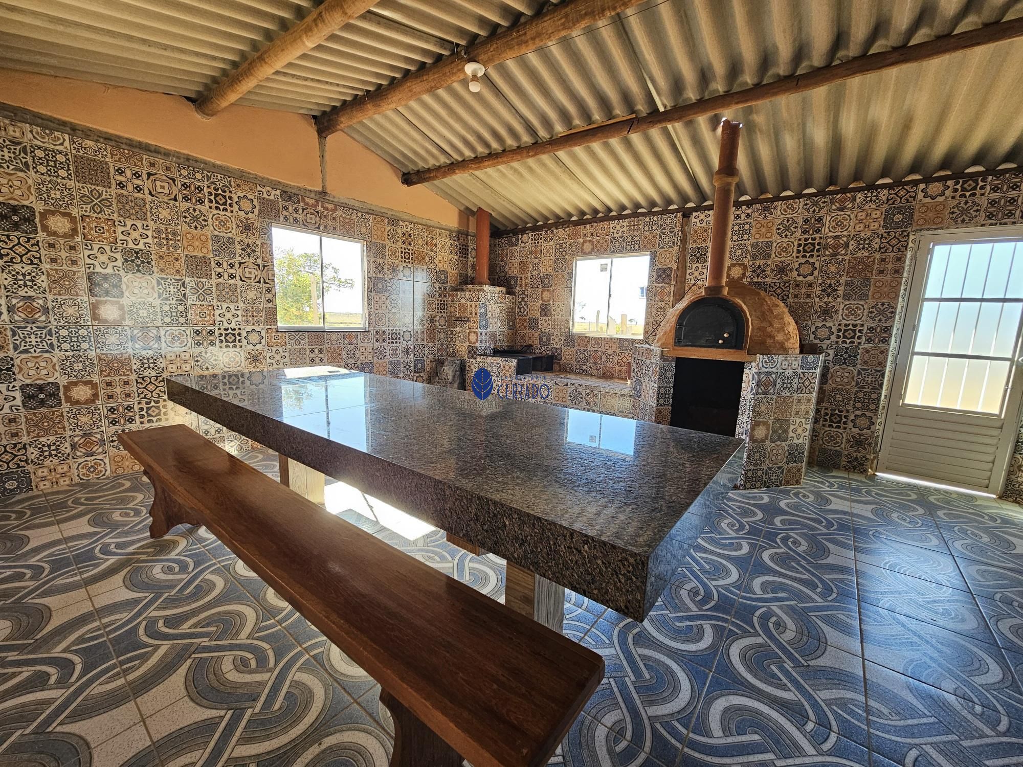 Chácara à venda com 4 quartos, 304m² - Foto 26