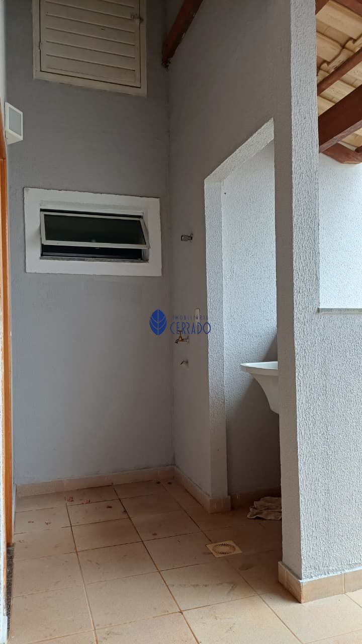 Casa para alugar com 3 quartos, 100m² - Foto 20