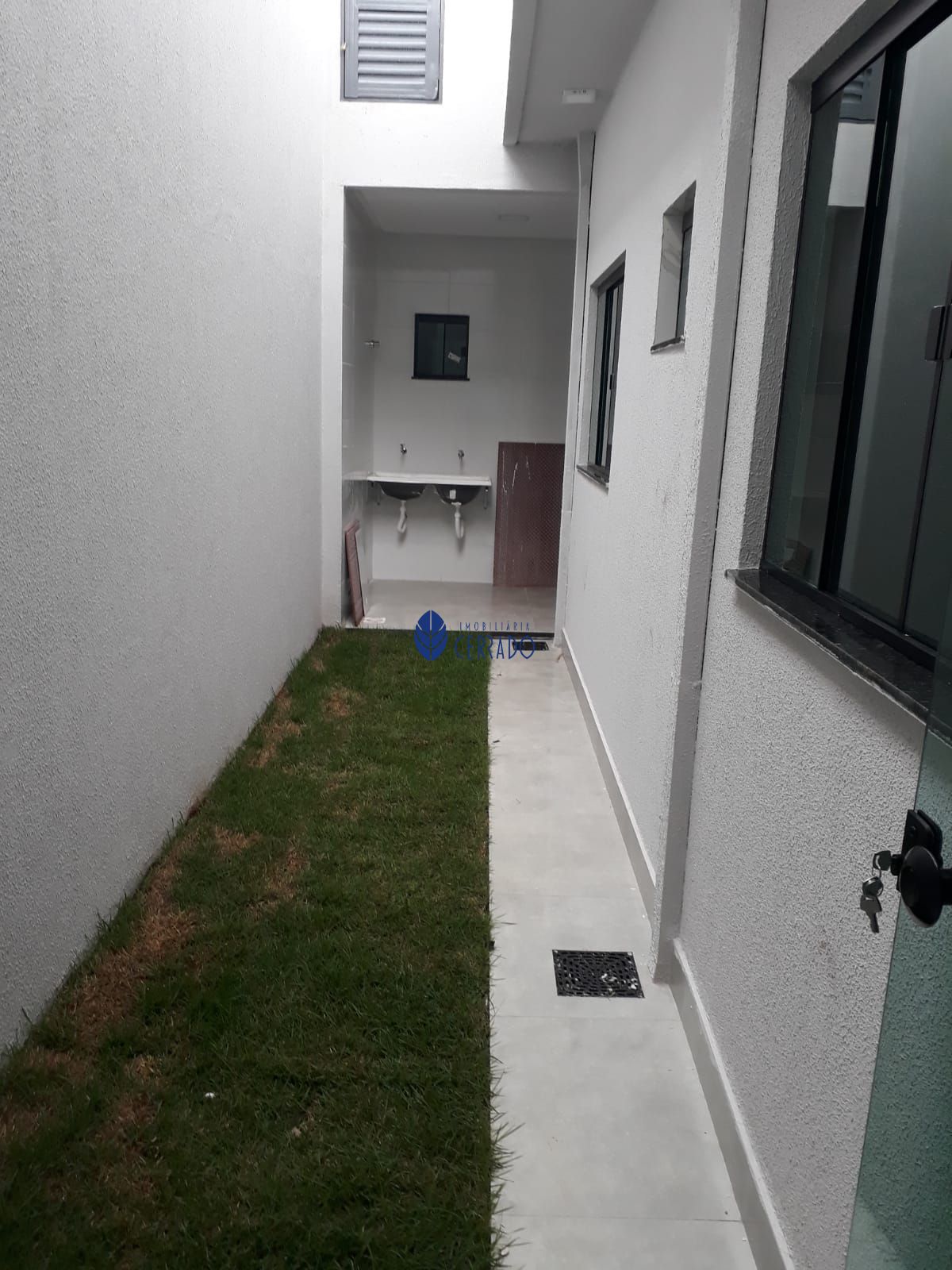 Casa à venda com 3 quartos, 112m² - Foto 14