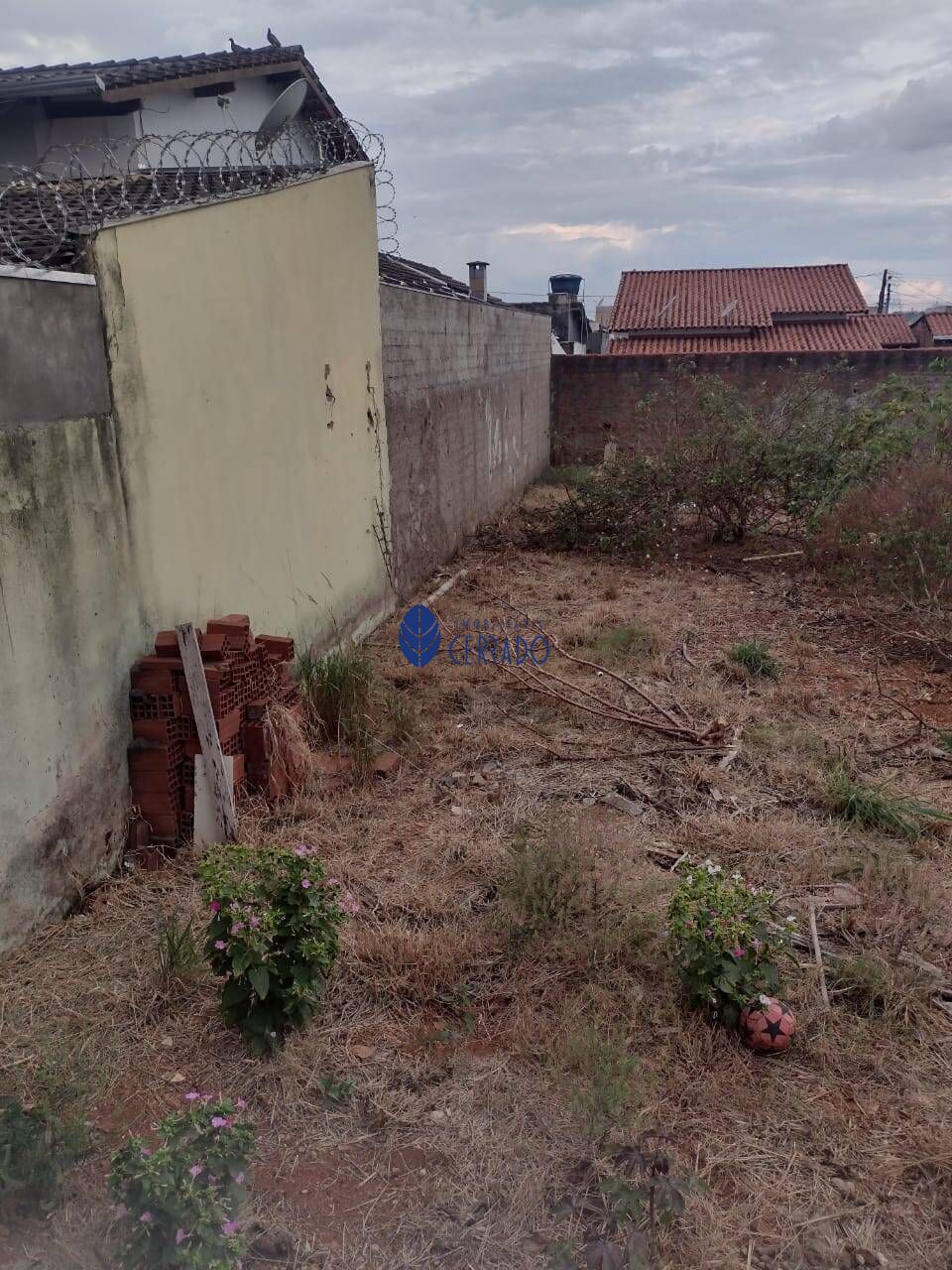 Lote/Terreno de 300m² no bairro Parque São Jerônimo, em Anápolis | Eu Corretor