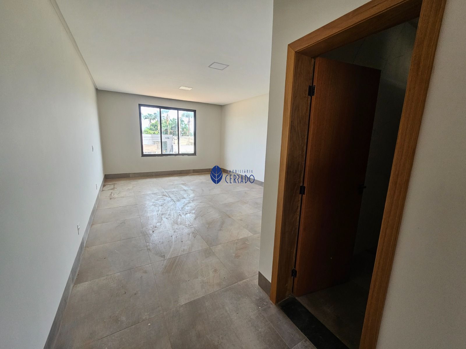 Sala comercial para alugar  no Residencial Cerejeiras - Anpolis, GO. Imveis