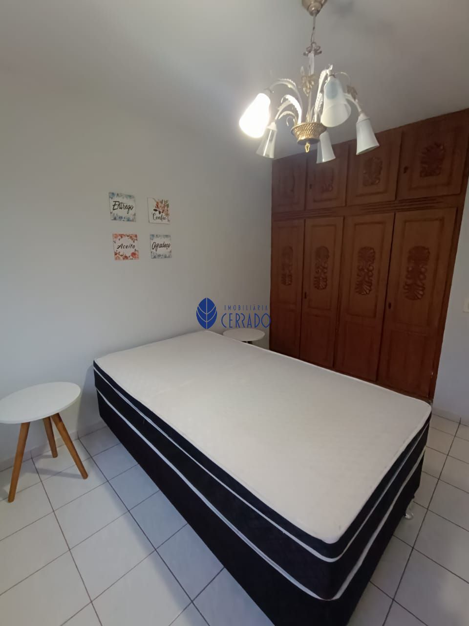 Apartamento para alugar com 2 quartos, 61m² - Foto 11