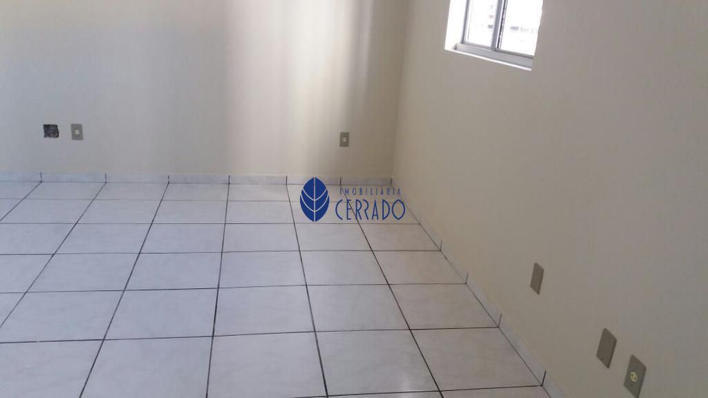 Apartamento de 2 quartos, 55m² no bairro Maracanã, em Anápolis | Eu Corretor