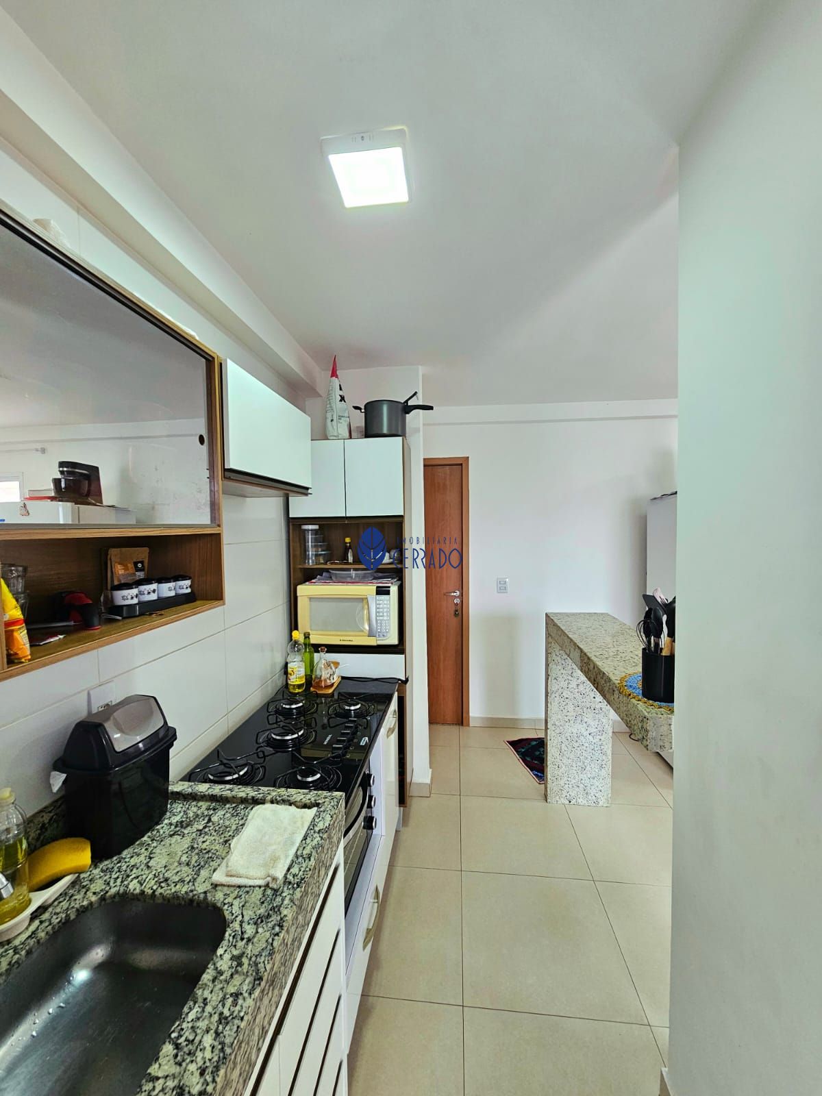 Apartamento com 2 Dormitórios à venda, 55 m² por R$ 255.000,00 Apartamento com 2 Dormitórios à venda, 55 m² por R$ 255.000,00
