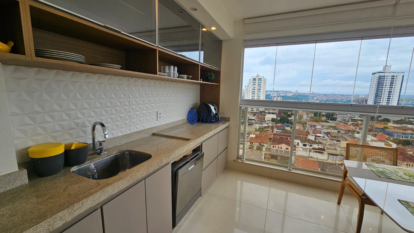 Apartamento à venda com 3 quartos, 152m² - Foto 9