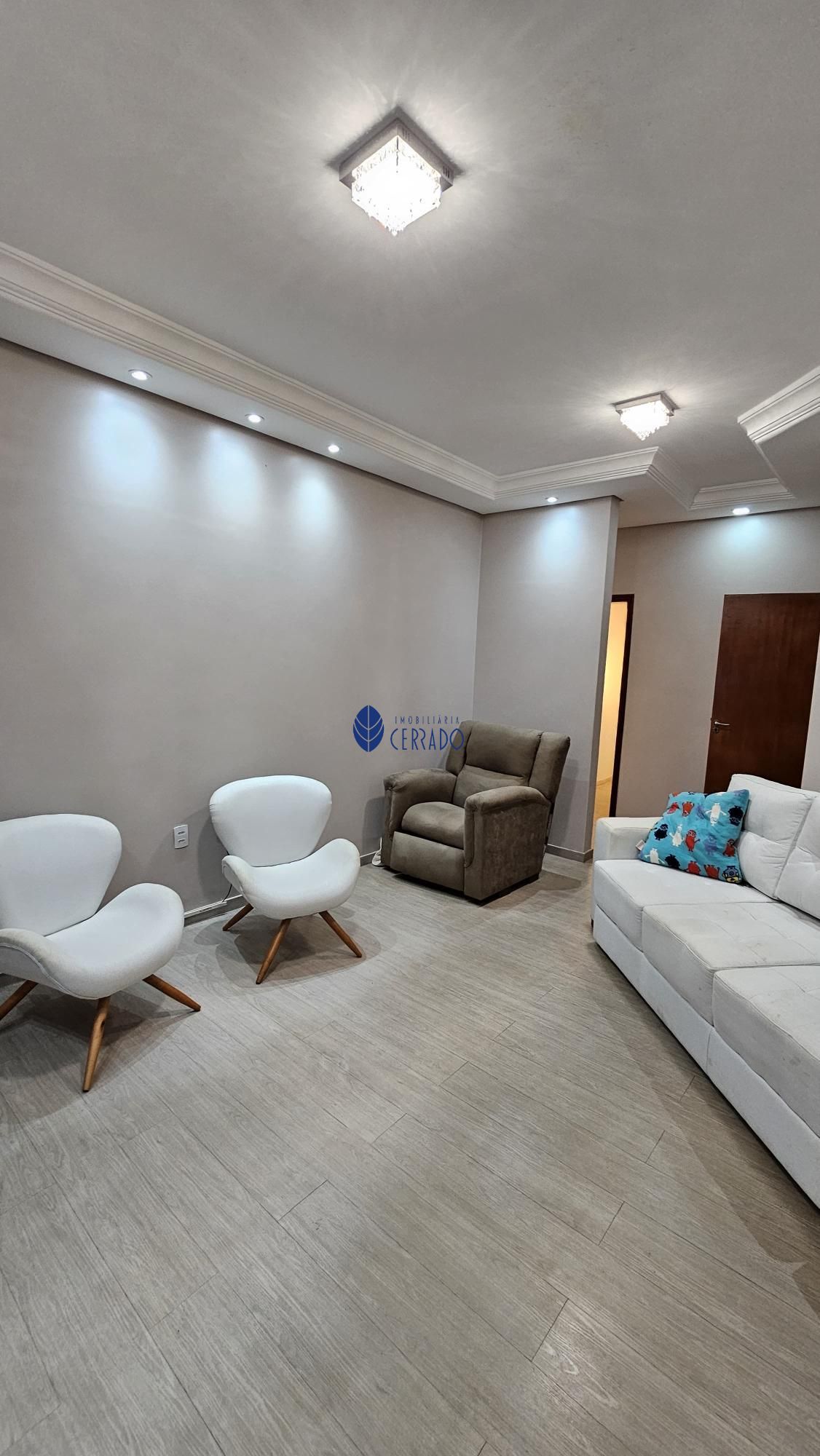 Apartamento de 3 quartos, 90m² no bairro Maracanã, em Anápolis | Eu Corretor