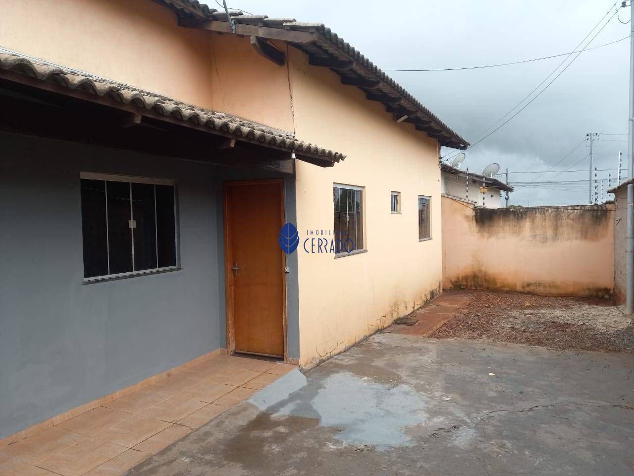 Casa com 3 Dormitórios para alugar, 103 m² por R$ 1.250,00 Casa com 3 Dormitórios para alugar, 103 m² por R$ 1.250,00
