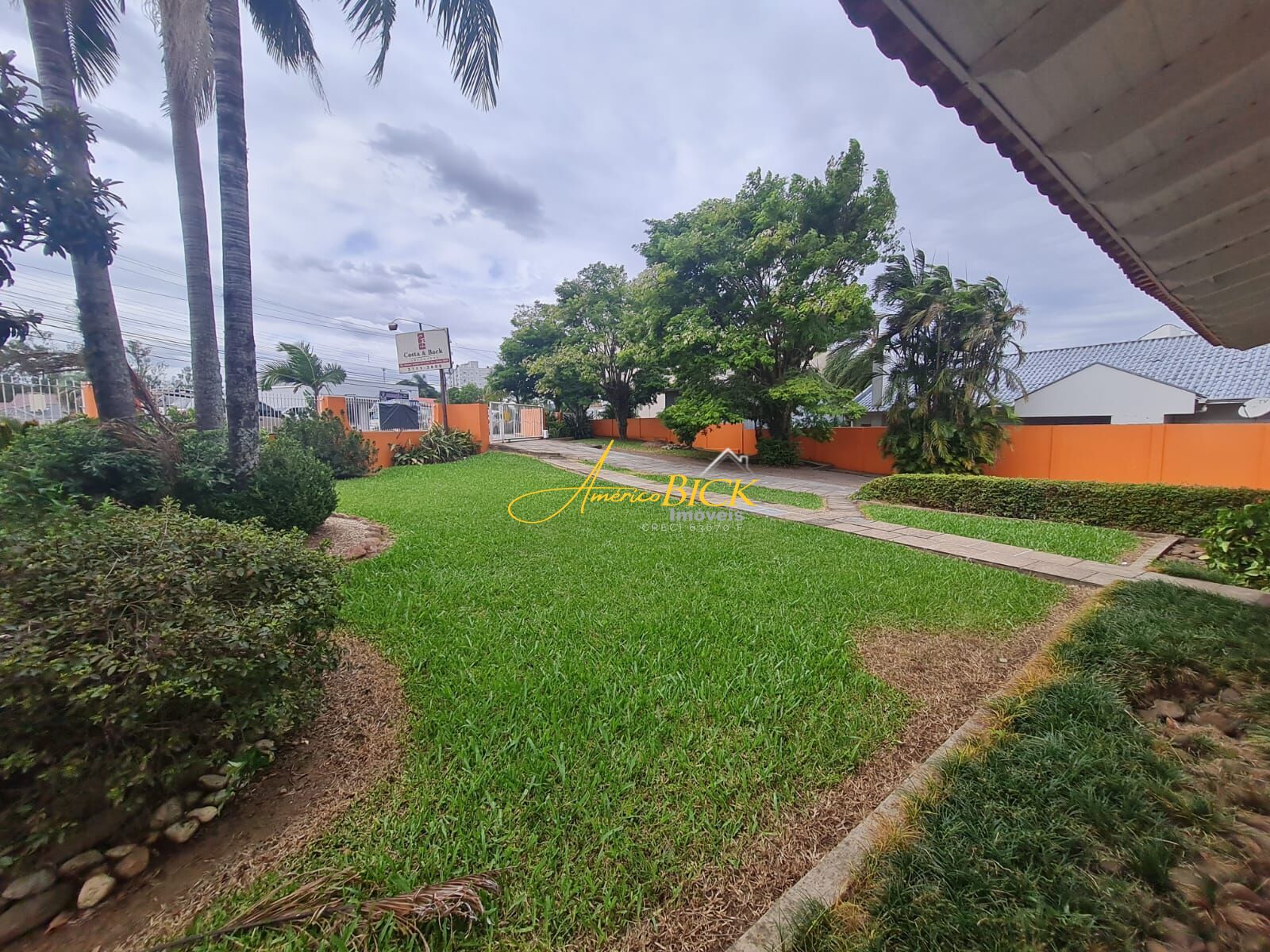 Casa de 2318m² no bairro Independência, em Santa Cruz do Sul | Eu Corretor