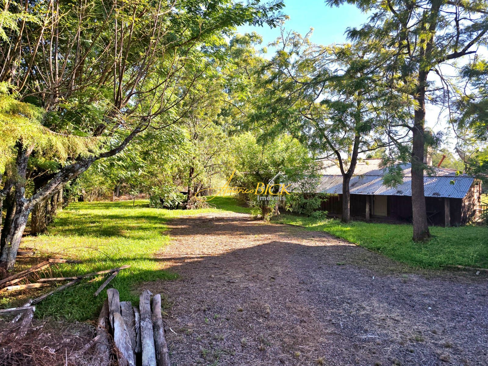 Fazenda à venda com 1 quarto, 280m² - Foto 2