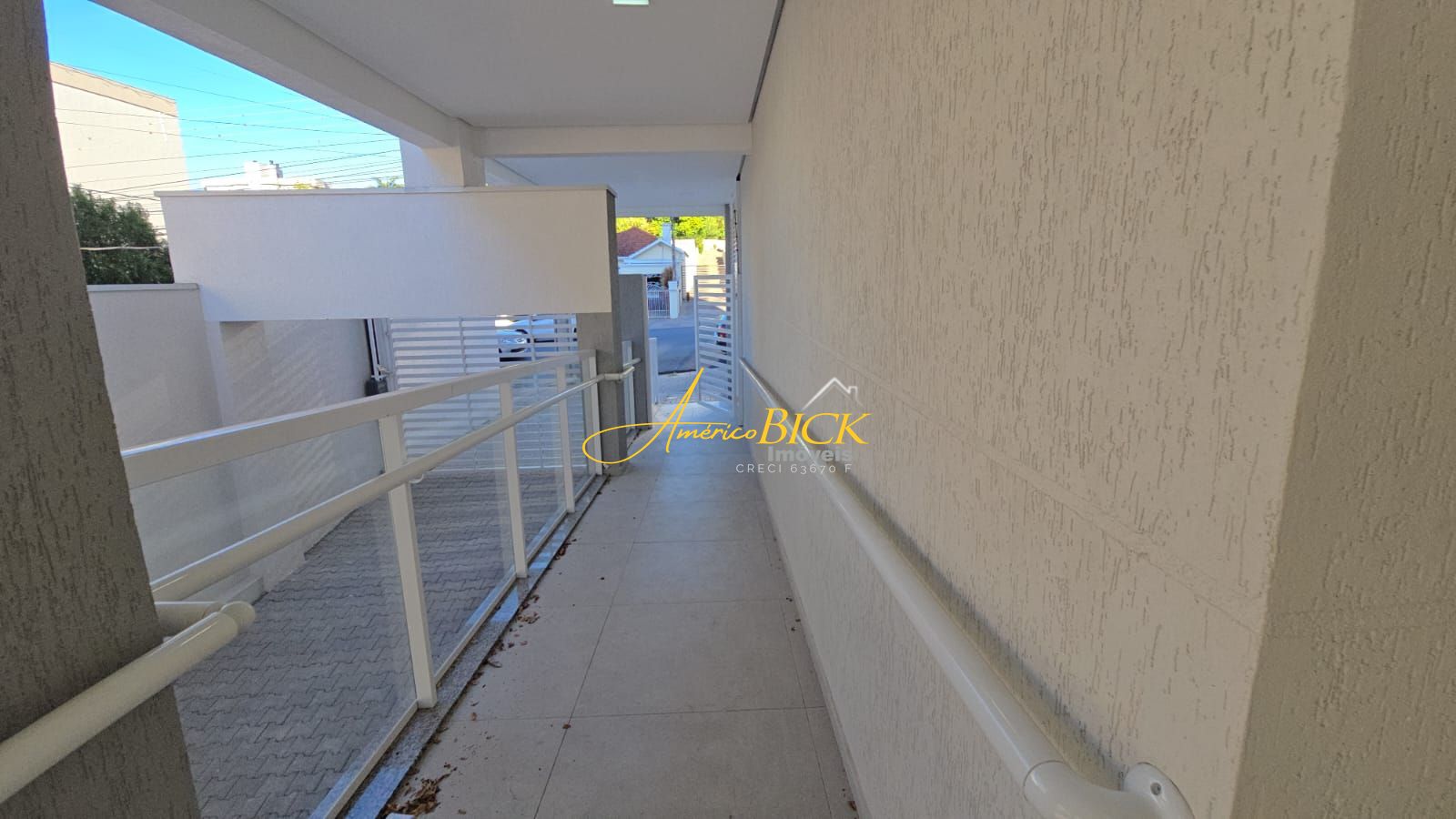 Apartamento para alugar com 2 quartos, 69m² - Foto 2