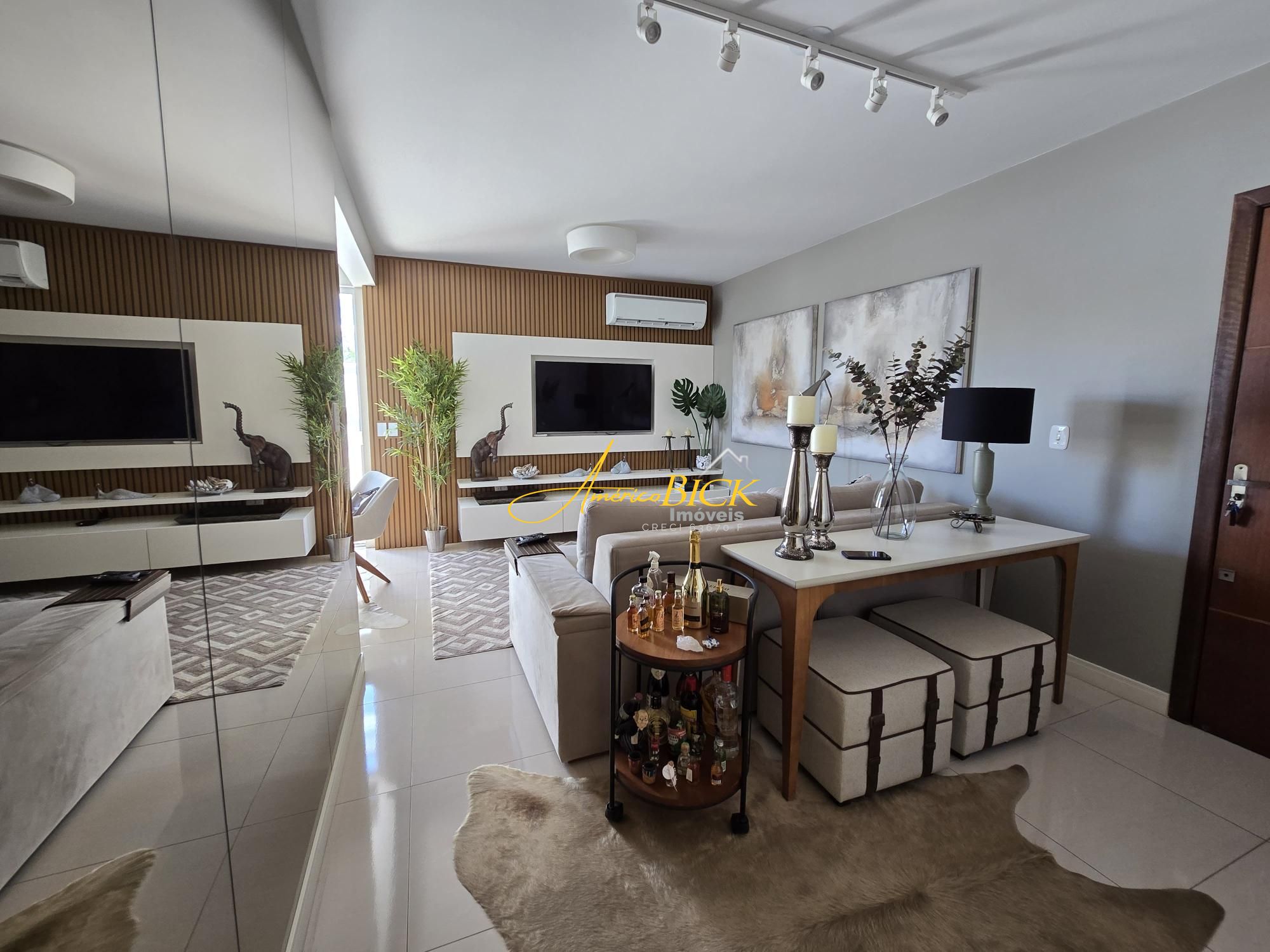Cobertura à venda com 2 quartos, 148m² - Foto 3