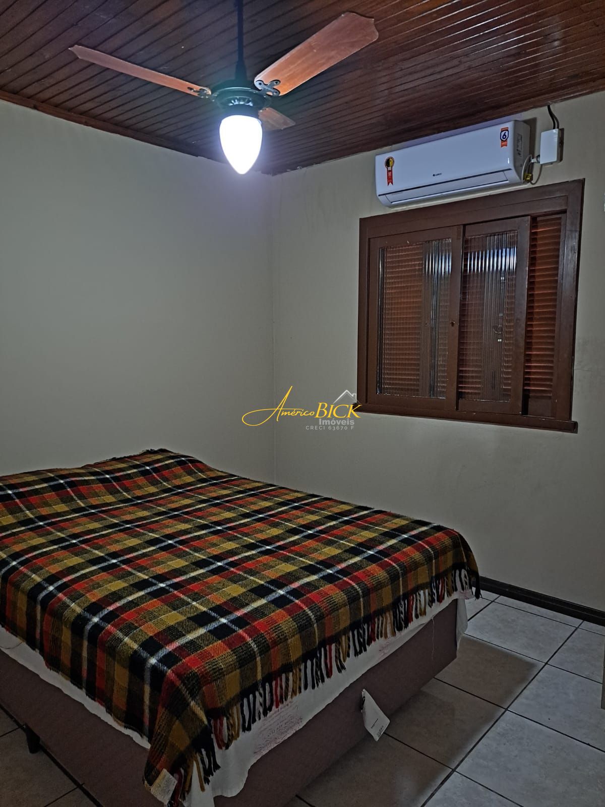 Sítio à venda com 3 quartos, 220m² - Foto 24
