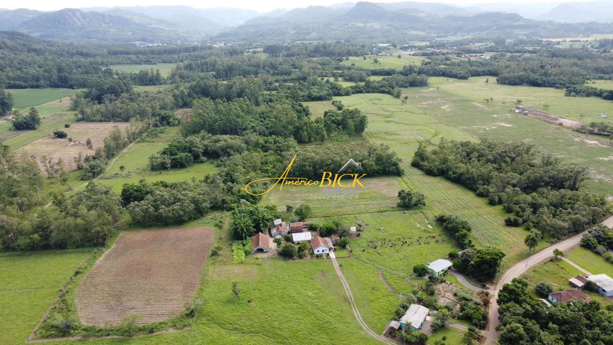 Fazenda/sítio/chácara/haras à venda  no Zona Rural - Vale do Sol, RS. Imóveis