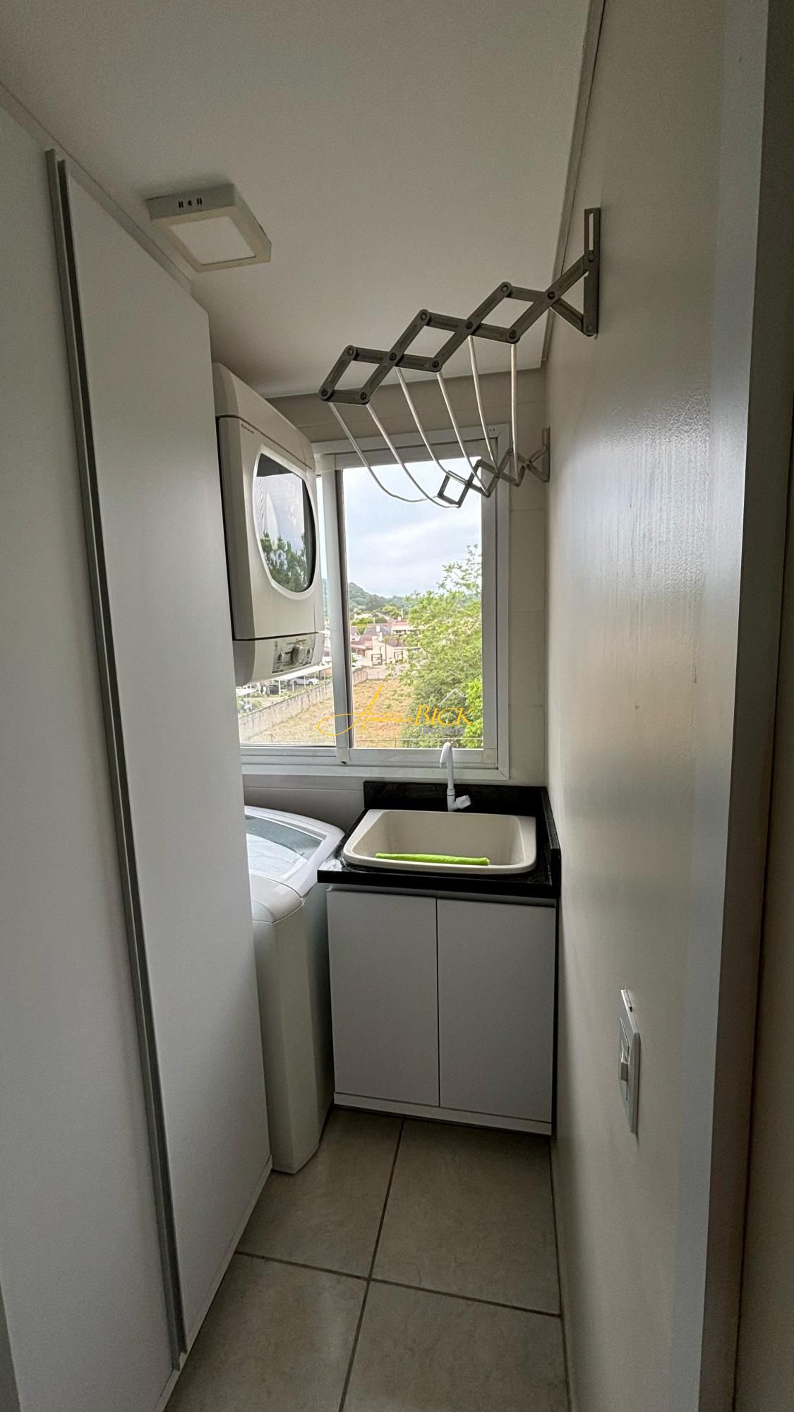 Apartamento de 2 quartos, 57m² no bairro Arroio Grande, em Santa Cruz do Sul | Eu Corretor