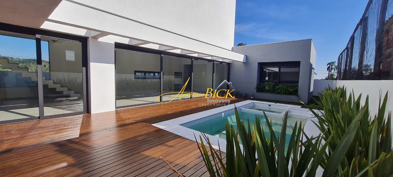 Casa à venda  no Country - Santa Cruz do Sul, RS. Imóveis