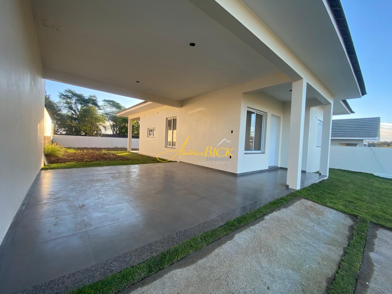 Casa à venda com 3 quartos, 110m² - Foto 5