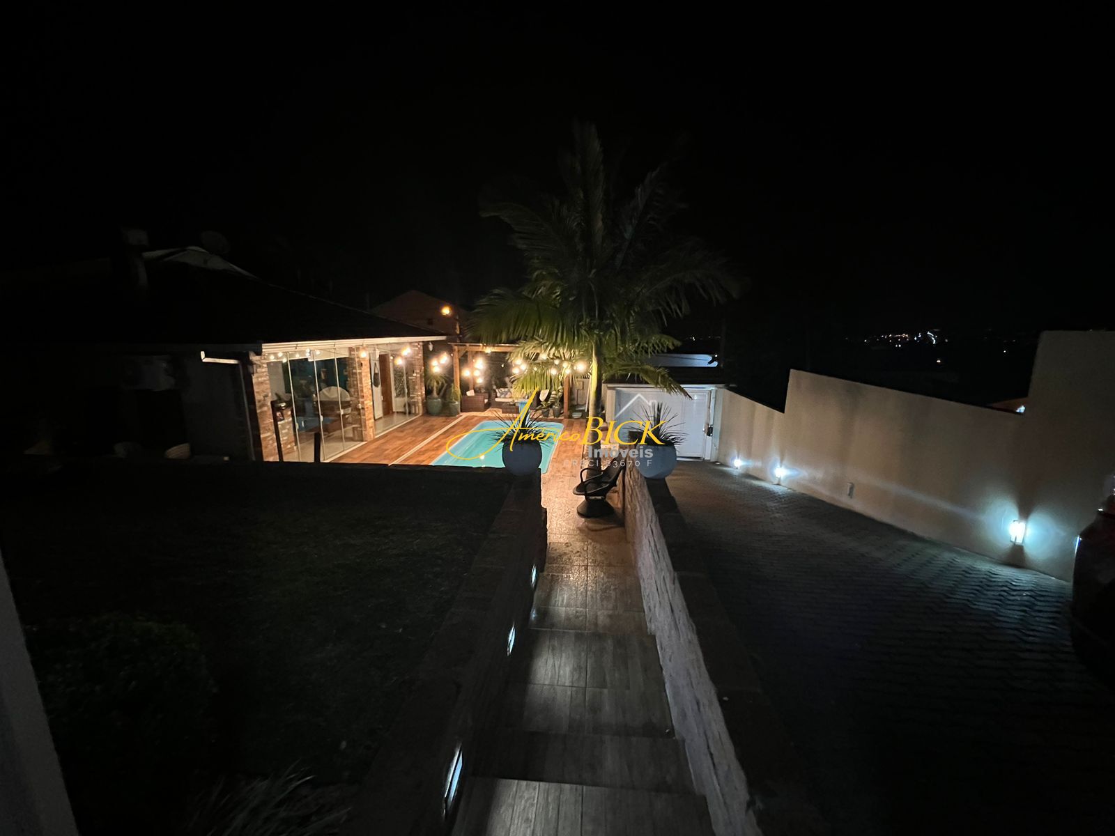 Casa à venda com 3 quartos, 149m² - Foto 25